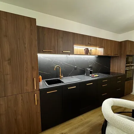 Le Majoral Quiet 5 Mins Walking From Historic Town, Garden, Covered Terrace, Parking, Air Cond, Private Parking, Fiber *