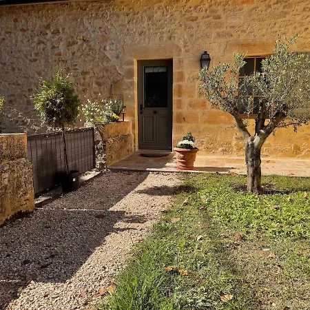 Apartamento Le Majoral Quiet 5 Mins Walking From Historic Town, Garden, Covered Terrace, Parking, Air Cond, Private Parking, Fiber