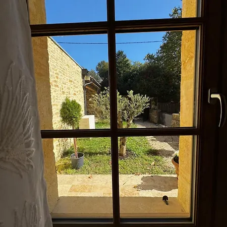 Apartamento Le Majoral Quiet 5 Mins Walking From Historic Town, Garden, Covered Terrace, Parking, Air Cond, Private Parking, Fiber Sarlat