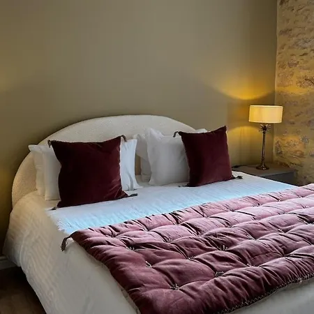 Le Majoral Quiet 5 Mins Walking From Historic Town, Garden, Covered Terrace, Parking, Air Cond, Private Parking, Fiber *