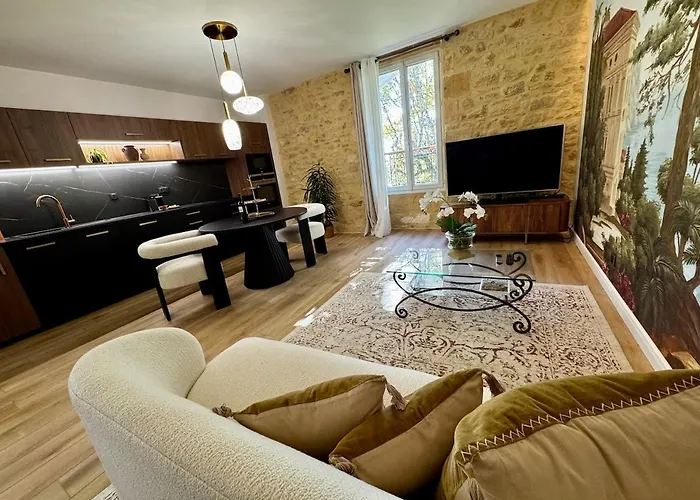 Le Majoral Quiet 5 Mins Walking From Historic Town, Garden, Covered Terrace, Parking, Air Cond, Private Parking, Fiber 公寓 *