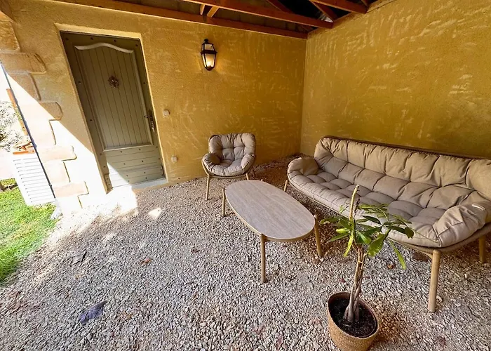 公寓 Le Majoral Quiet 5 Mins Walking From Historic Town, Garden, Covered Terrace, Parking, Air Cond, Private Parking, Fiber