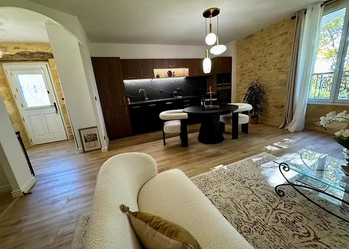 Le Majoral Quiet 5 Mins Walking From Historic Town, Garden, Covered Terrace, Parking, Air Cond, Private Parking, Fiber 公寓 *