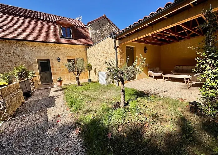Le Majoral Quiet 5 Mins Walking From Historic Town, Garden, Covered Terrace, Parking, Air Cond, Private Parking, Fiber 公寓 *