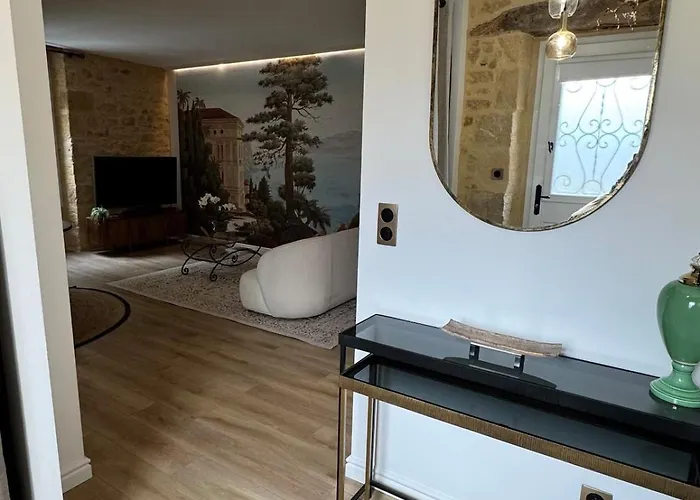 Le Majoral Quiet 5 Mins Walking From Historic Town, Garden, Covered Terrace, Parking, Air Cond, Private Parking, Fiber 公寓 *