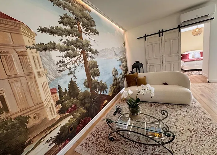 Le Majoral Quiet 5 Mins Walking From Historic Town, Garden, Covered Terrace, Parking, Air Cond, Private Parking, Fiber 萨尔拉拉卡内达